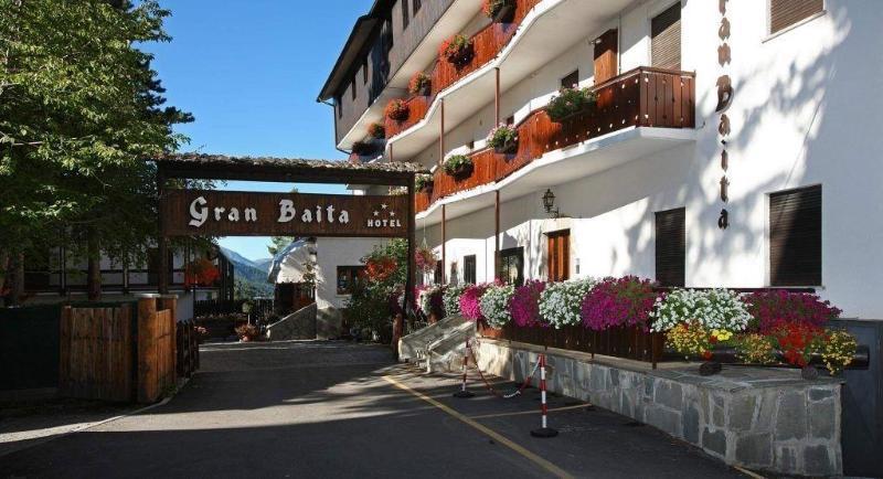 Hotel Gran Baita Oulx Extérieur photo